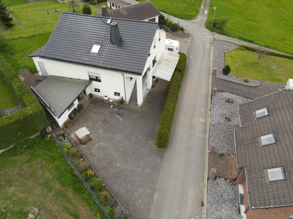 Ferienwohnung Zum Nuerburgring Munk Екстериор снимка